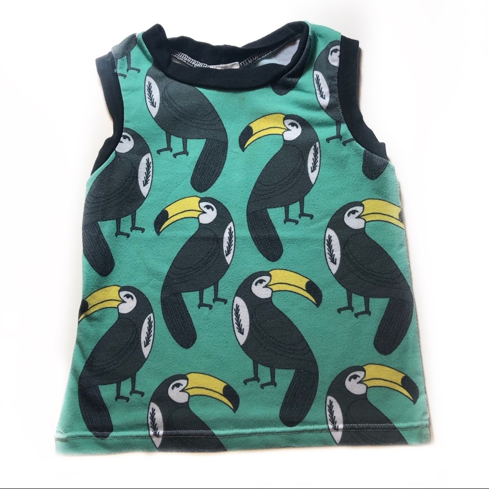 Taylin Threads Toucan Graphic Tank